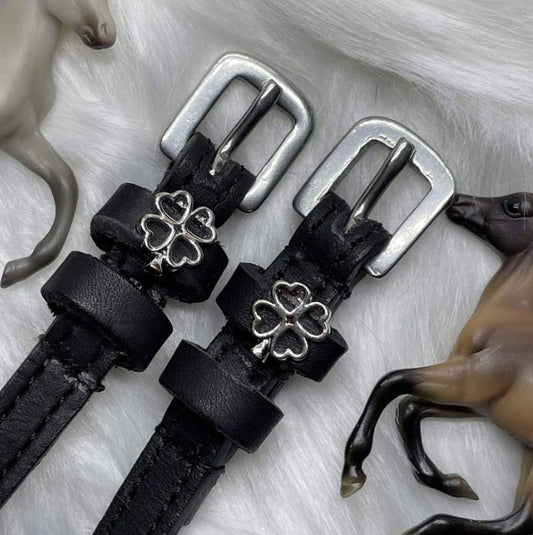 ManeJane Silver Outline Clover English Spur Straps