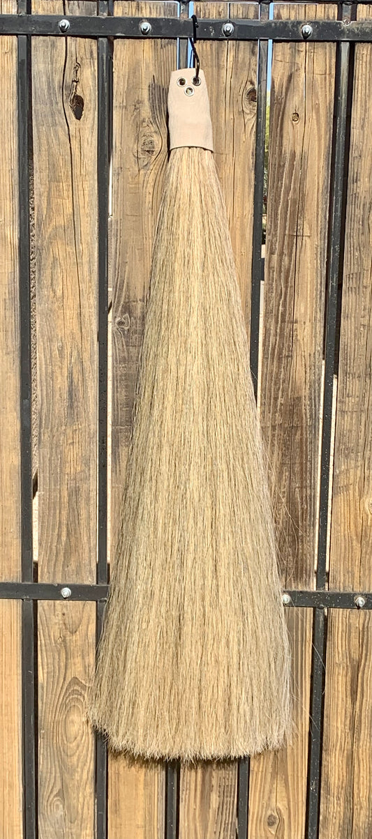 Extra Light Gray with Golden Tones Show Tail Extension, 36”, 1.5 Lb