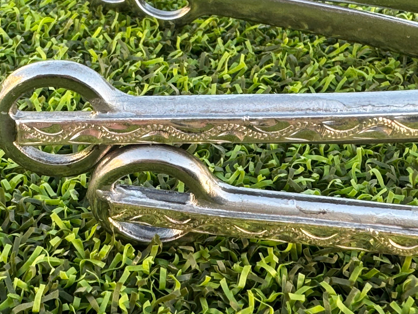 Ladies 1" Engraved Sterling Silver Canted English Spurs