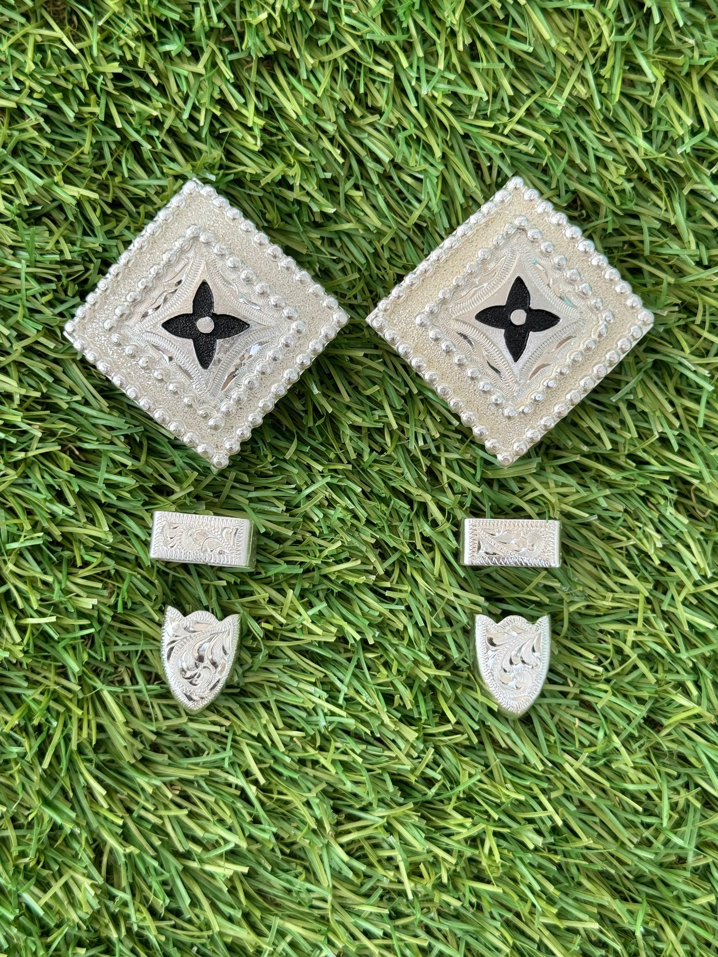 German Silver & Black Buckles, 5/8”