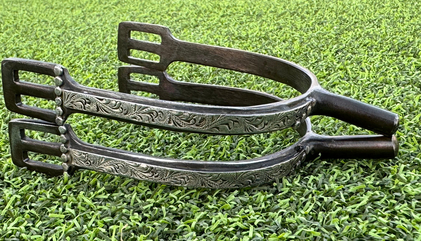 Ladies Black 1" Engraved Prince of Wales English Spurs with Dots
