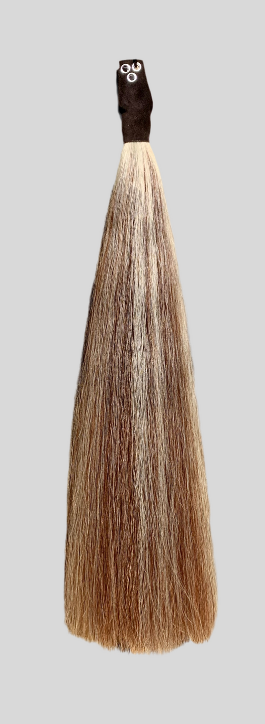 Sorrel with Cream Tail Extension 33”, 1.25 lb