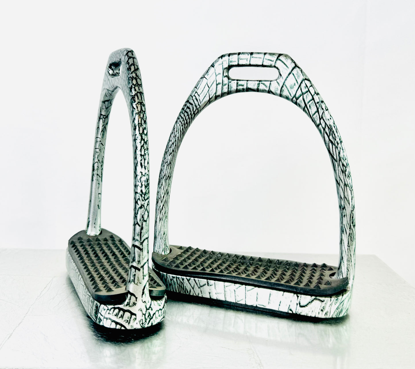 Hydro Dipped 4 3/4” English Stirrup Irons Silver Snakeskin