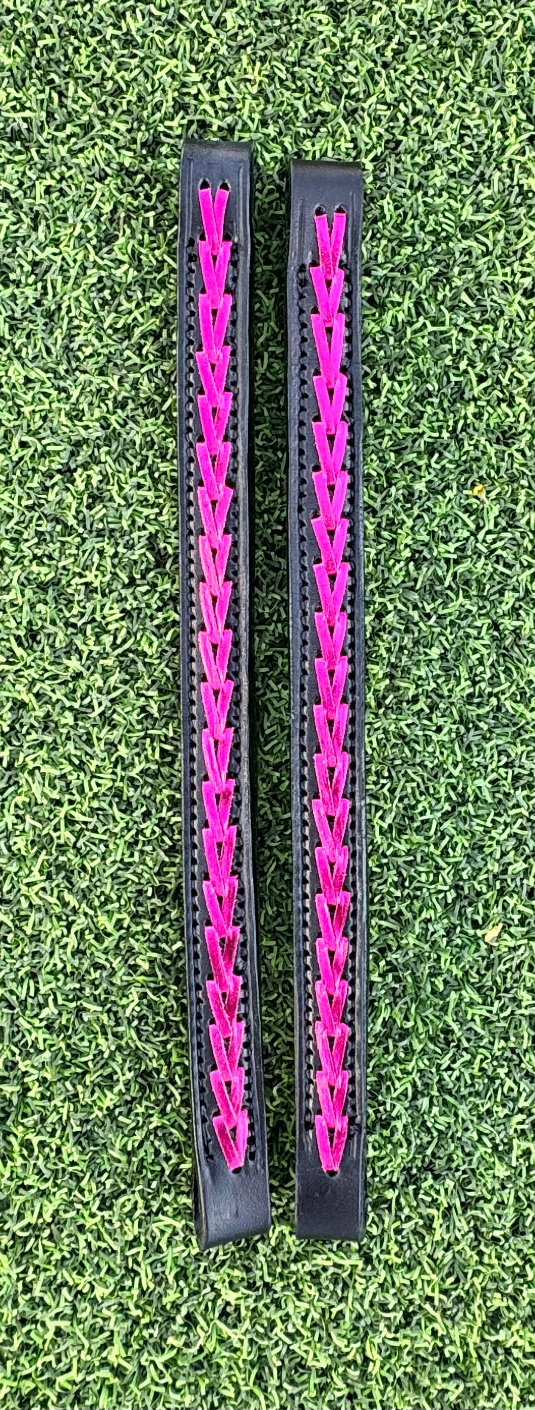 Black with Metallic Fuchsia Kangaroo Lace Ear Pieces