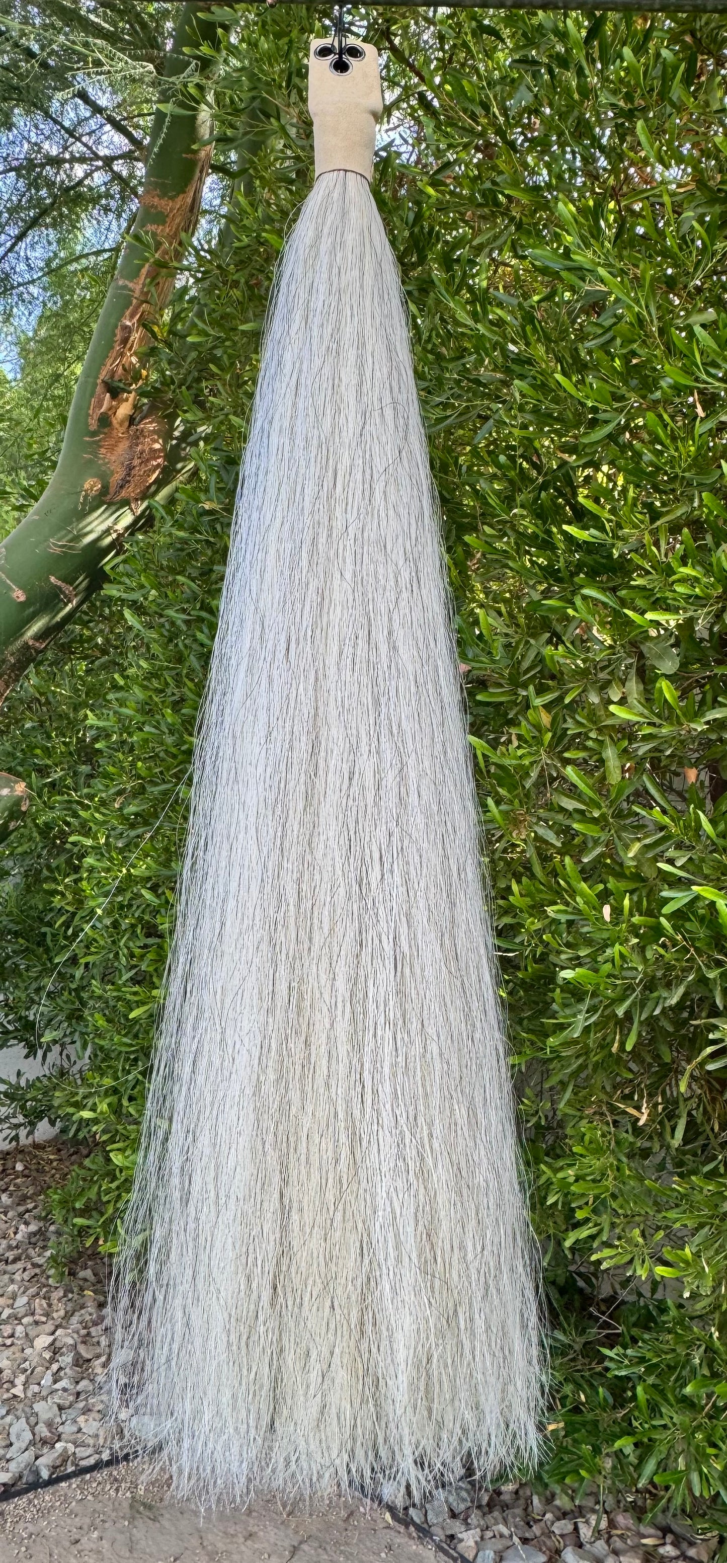 Extra Light Gray with Cream Tail Extension, 2 Lbs, 40”, Weight Setup