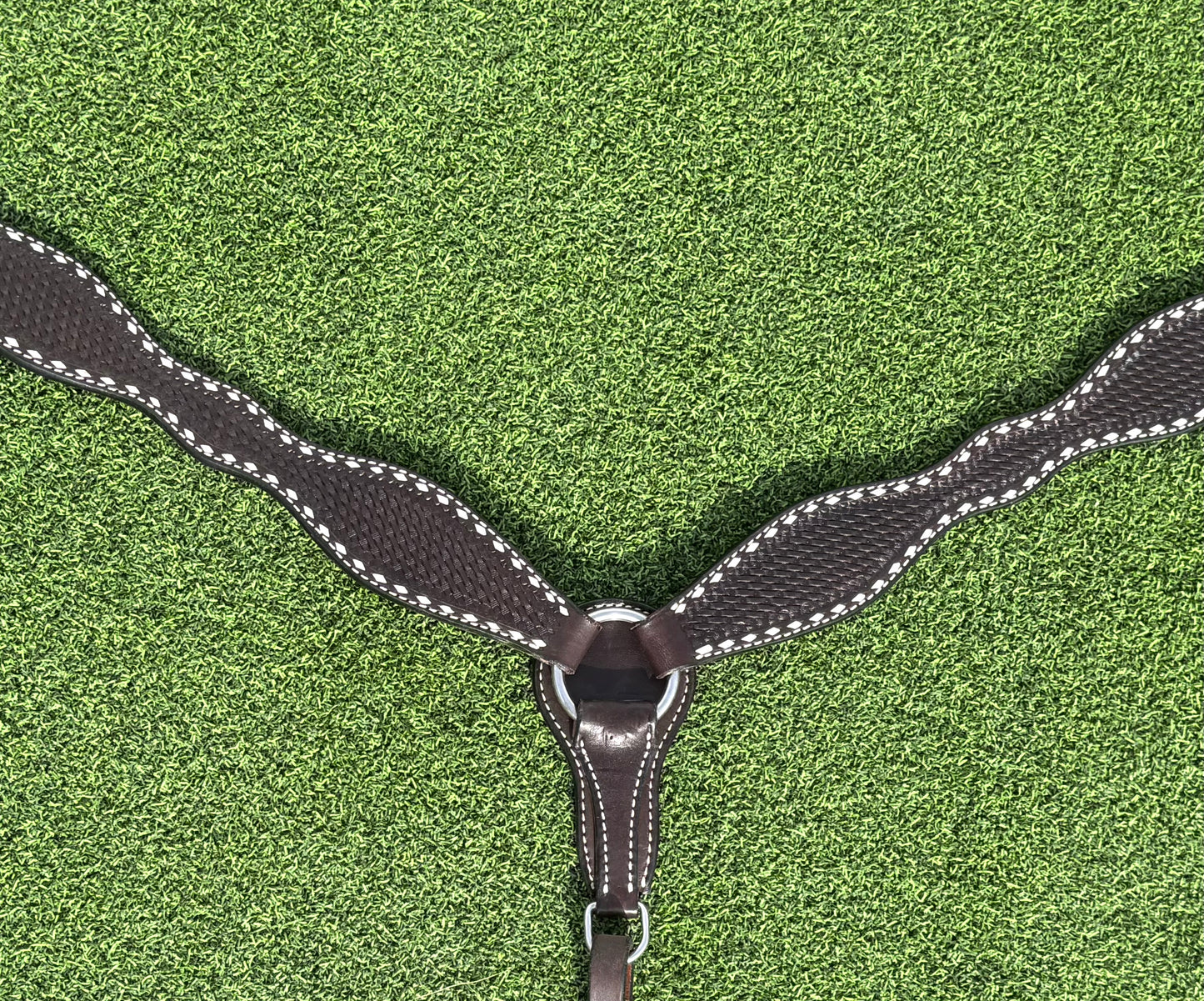 Dark Oil Basketweave Breastcollar with White Buckstitch