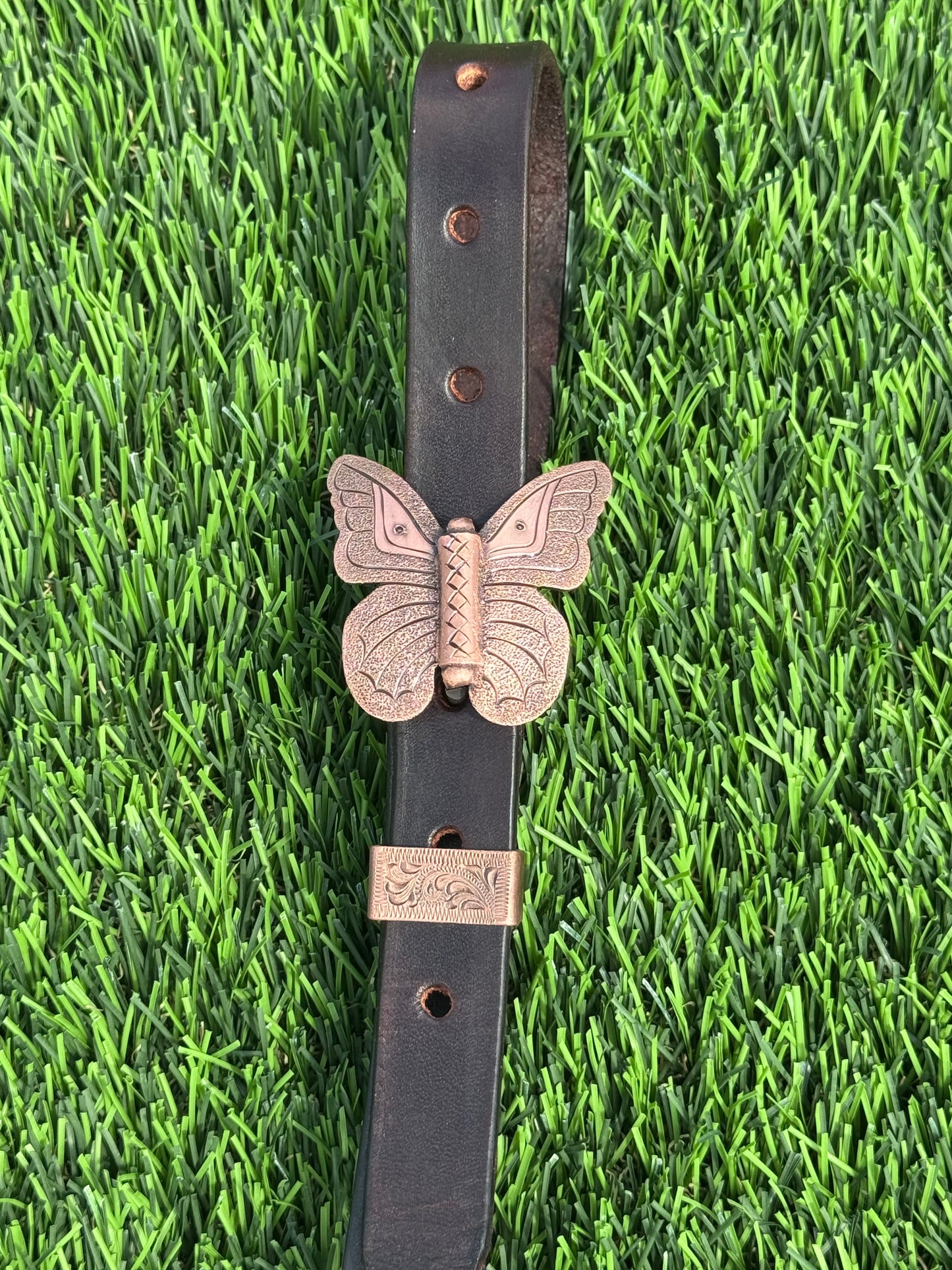 Mahogany Breastcollar with Copper Hardware