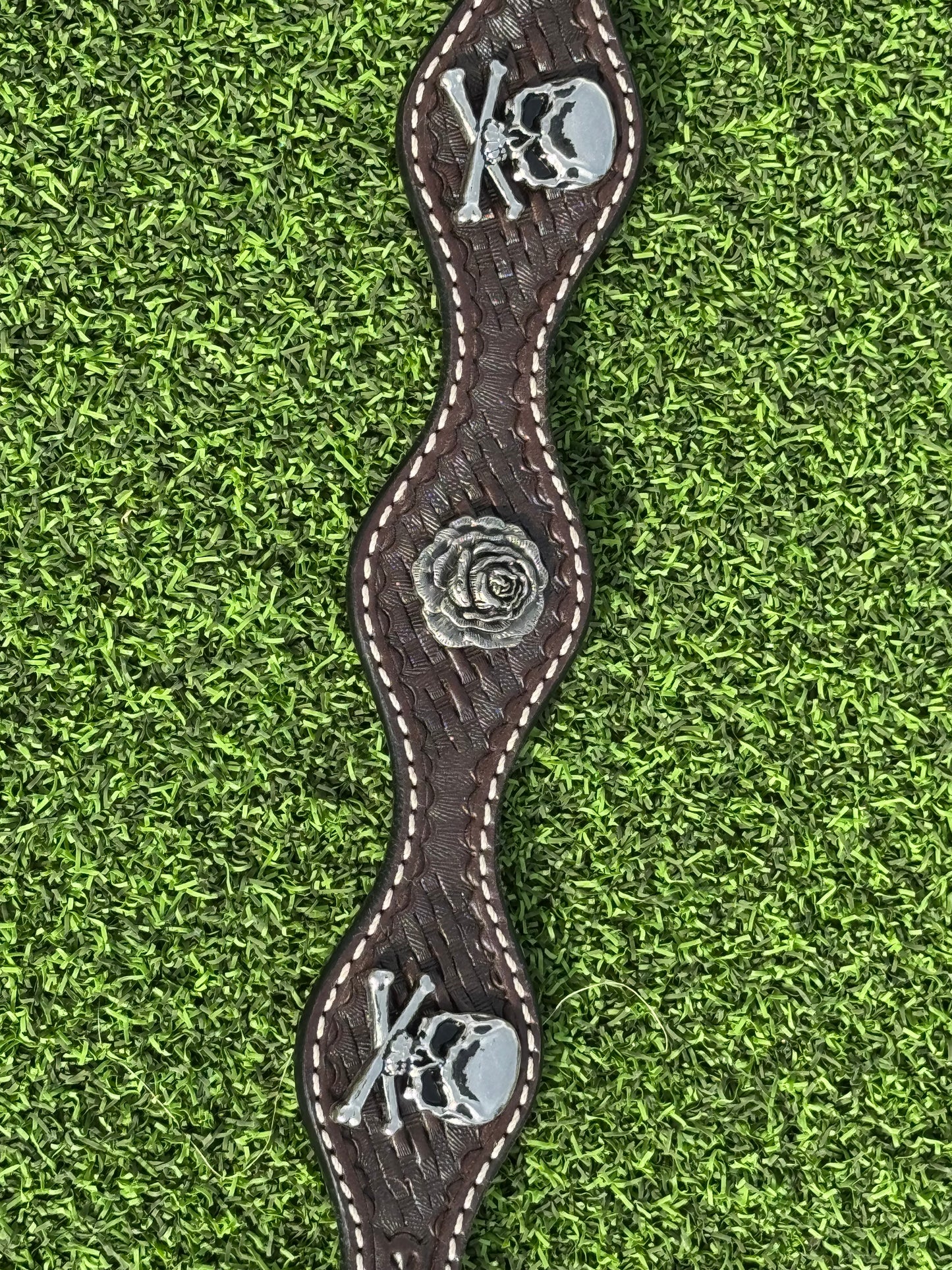 Chocolate Basketweave Scalloped Breastcollar, Skull/Rose