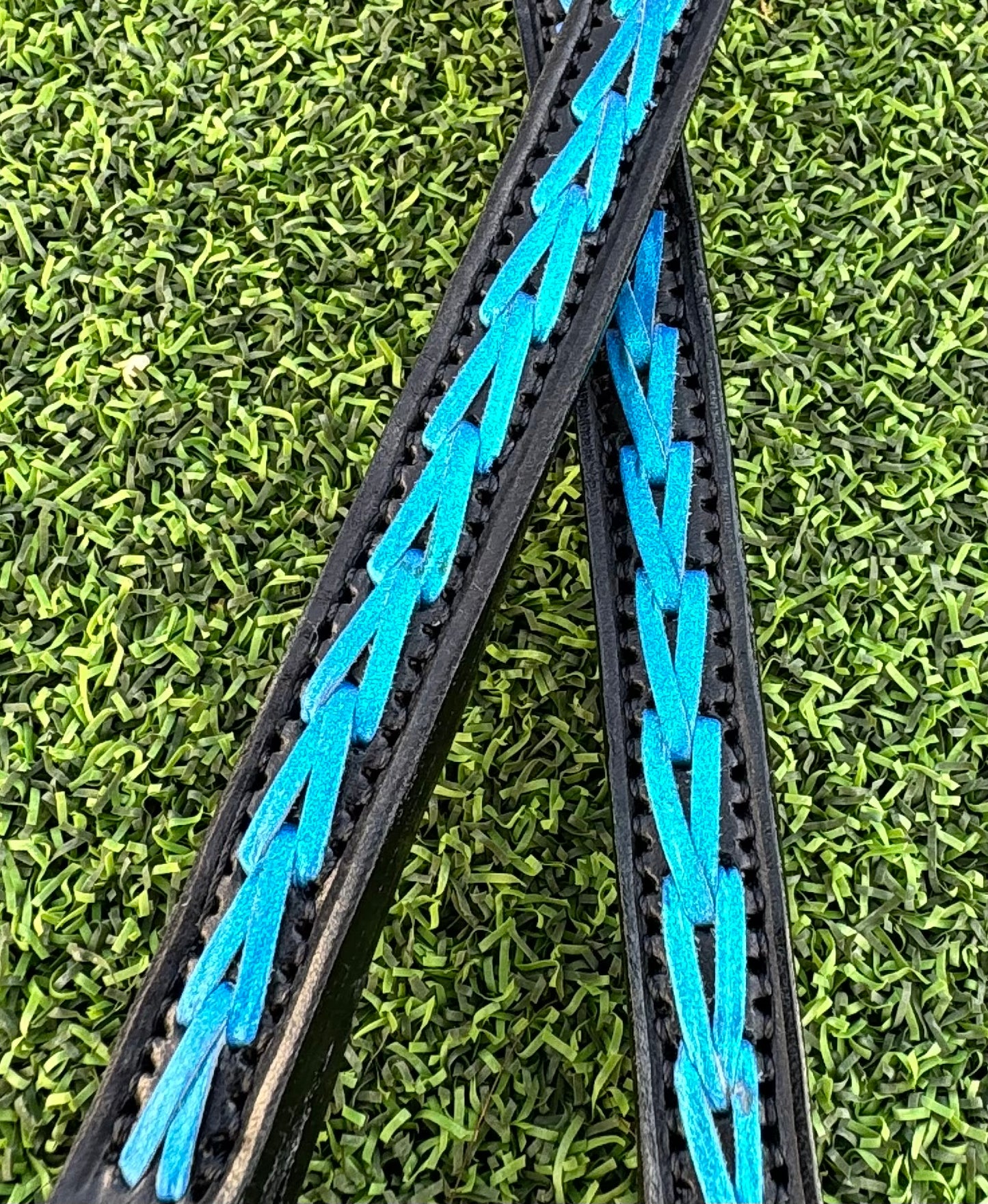 Black with Metallic Blue Kangaroo Lace Ear Pieces