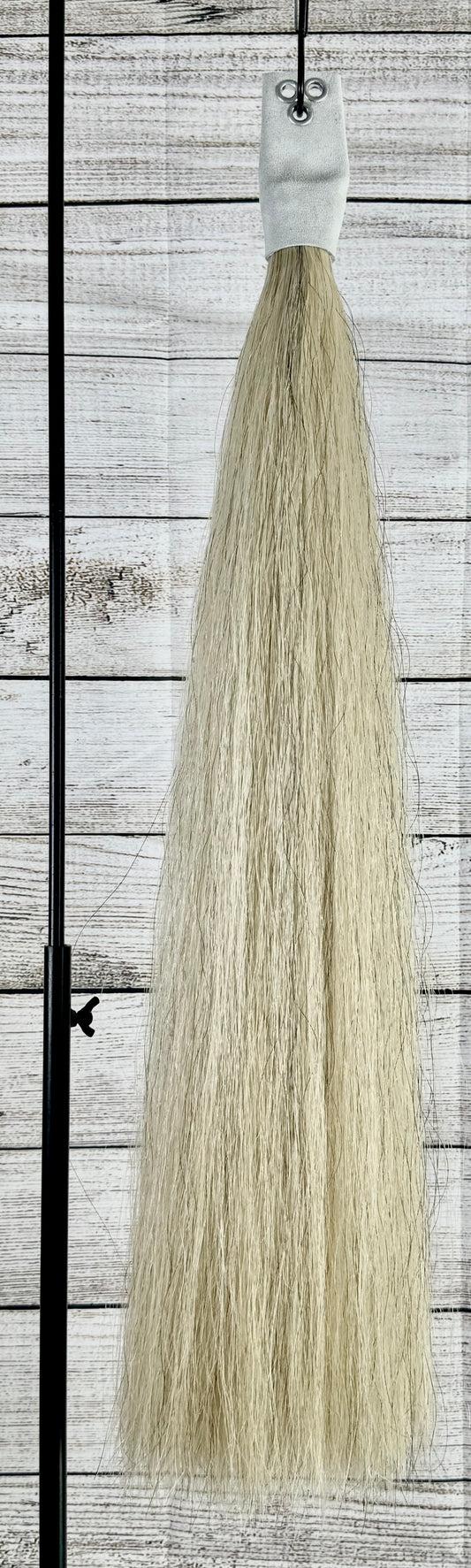 1 lb Cream with Black 30” Tail Extension